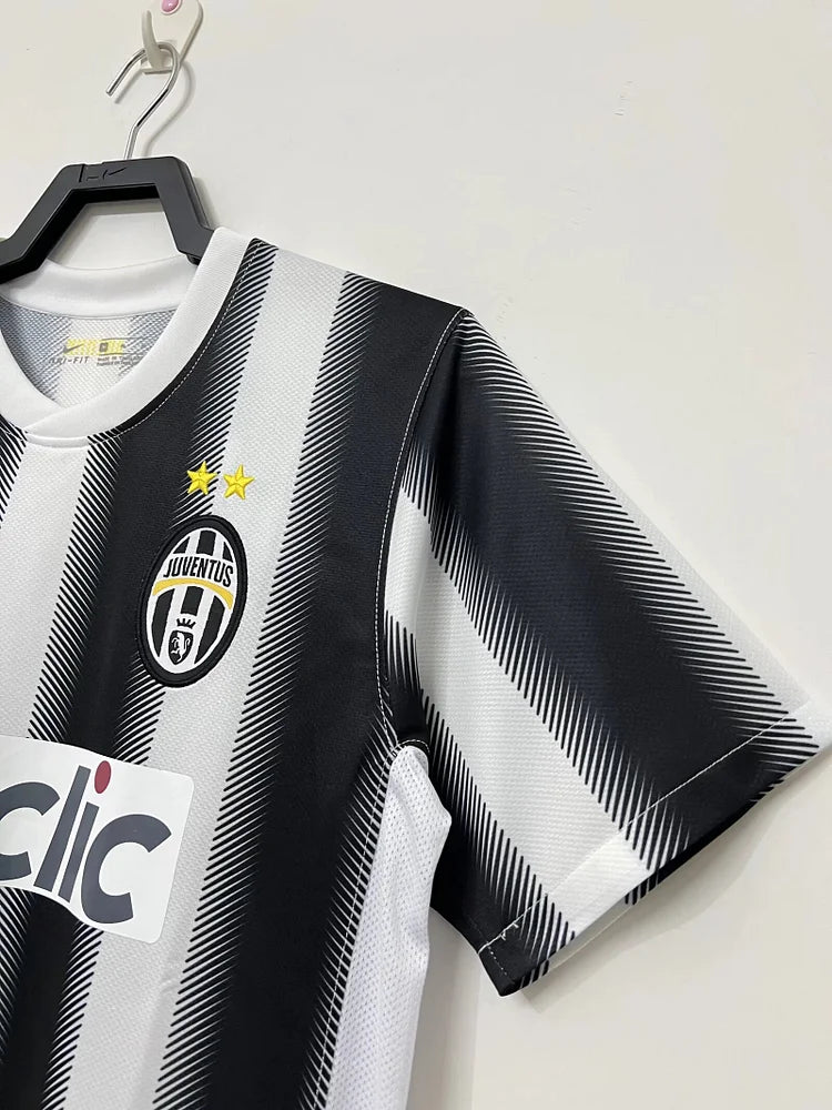 2011/12 Juventus home retro jersey