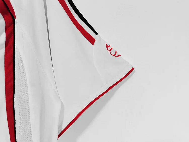 2006/07 AC Milan Away Retro Shirt