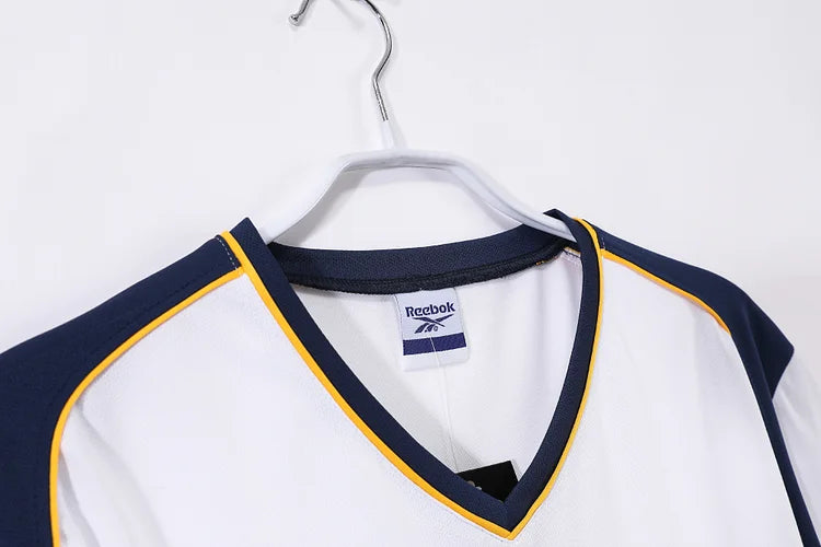 2001/02 Liverpool away retro jersey
