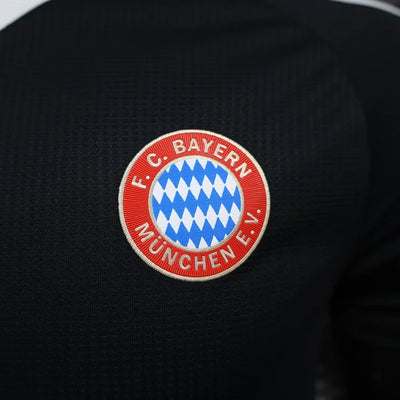 2024/25 Bayern goalkeeper jersey - player version