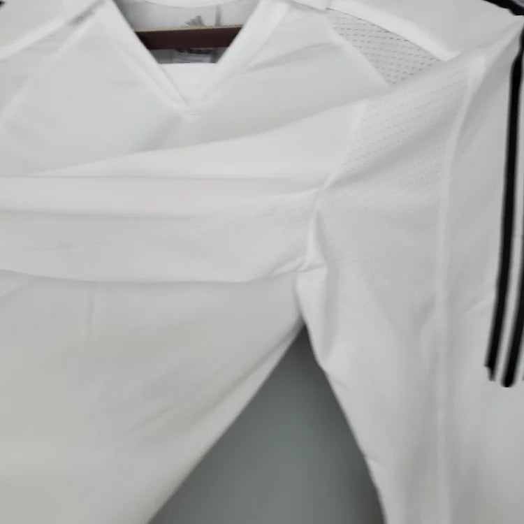 2005/06 Real Madrid Home Retro Long Sleeve Jersey