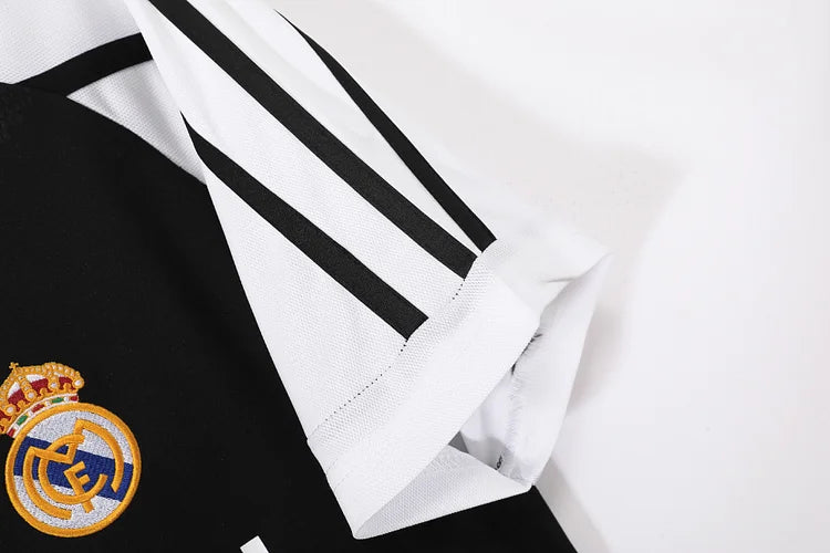 2001/02 Real Madrid Away Retro Shirt