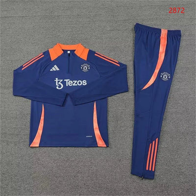 2024/25 Manchester United Half Zip Training Kit..