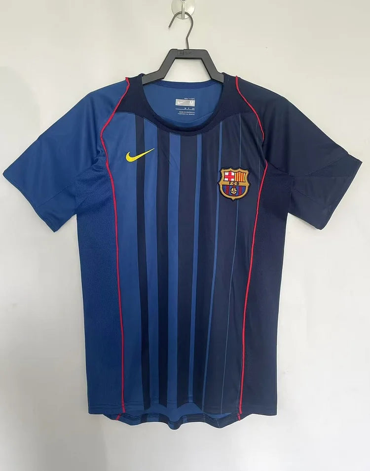 2004/05 Barcelona Away Retro Jersey