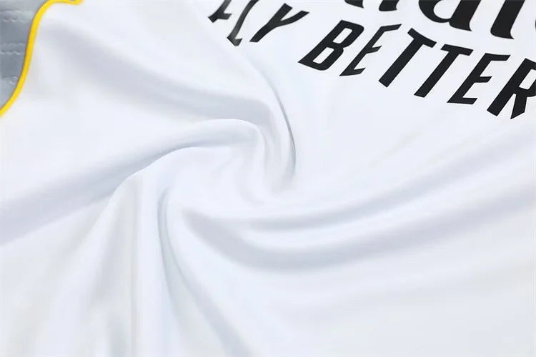 2025/2026 Real Madrid Half-Pulled Training Suit