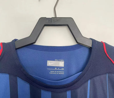2004/05 Barcelona Away Retro Jersey