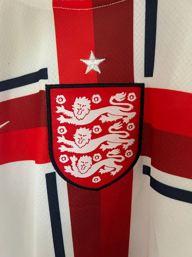 2024/25 England pre-match training jersey