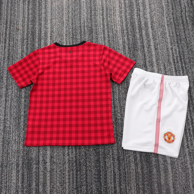 2012/13 Manchester United Home Shirt - Kids Kit