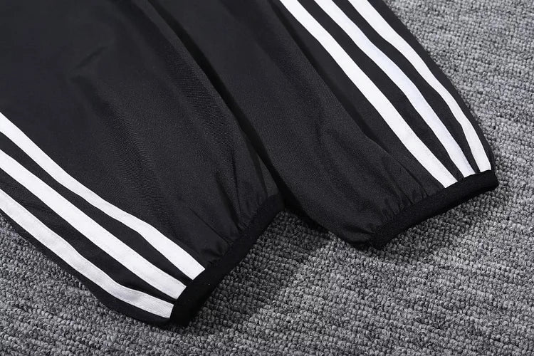Manchester United black hooded windbreaker