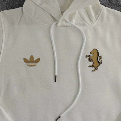 Juventus Retro Casual Sweater