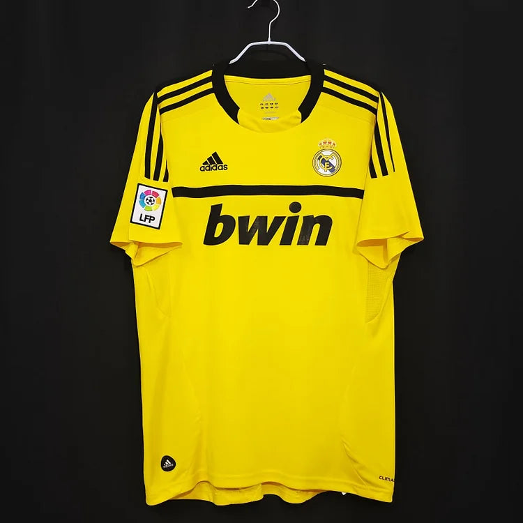 2011/12 Real Madrid Yellow Goalkeeper Shirt