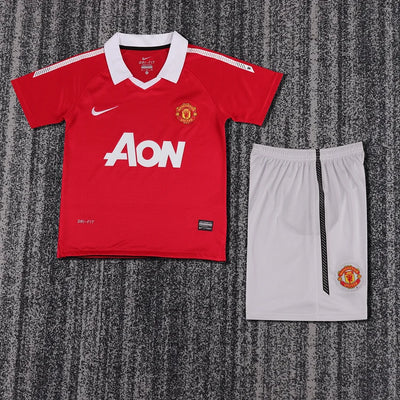2010/11 Manchester United Home Shirt - Kids Kit