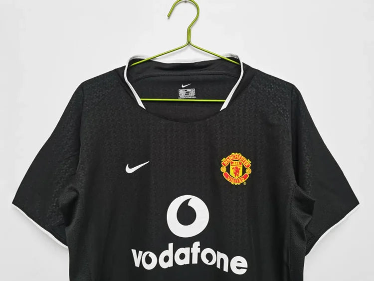 2003/04 Manchester United Away Retro Shirt