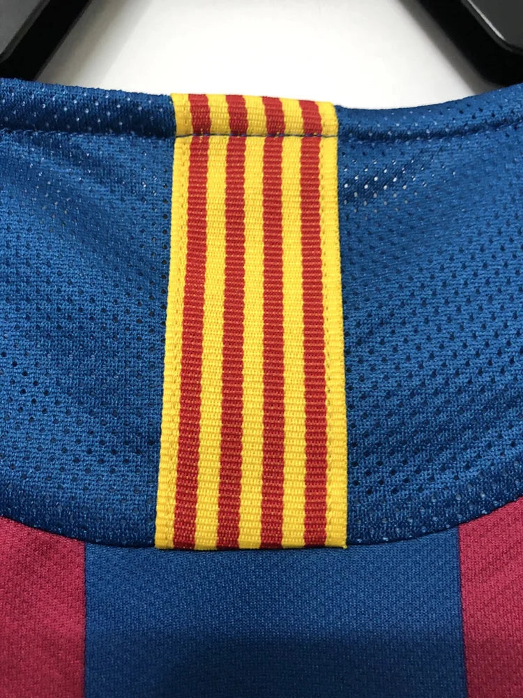 2005/06 Barcelona Home Long Sleeve - League Edition