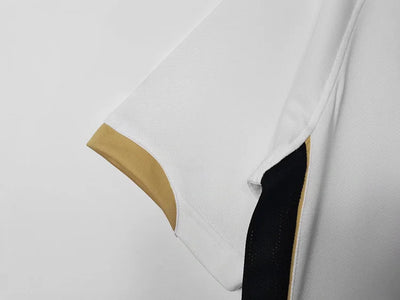 2006/07 Manchester United away retro jersey