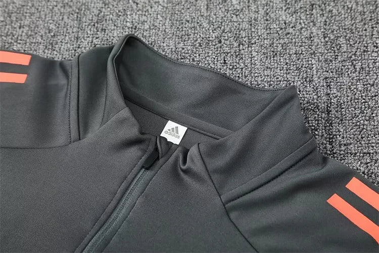 25/26 Bayern dark grey long sleeve training suit -