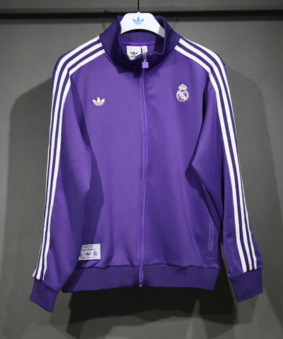 Real Madrid classic retro four seasons health and leisure sports suit