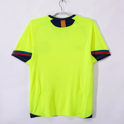 2005/06 Barcelona Away Kit