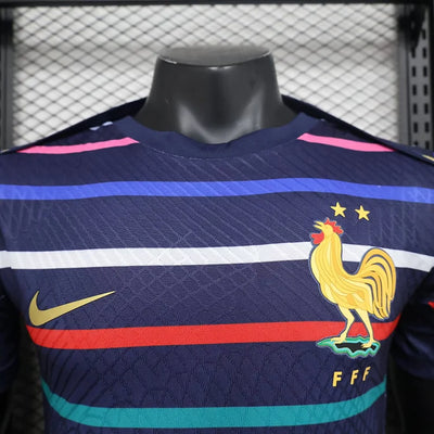2024/25 France training shirt - player version.