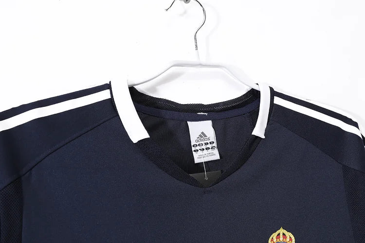 2004/05 Real Madrid away retro jersey