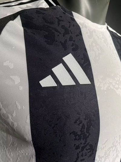 2024/25 Juventus Home Shirt - Player Edition