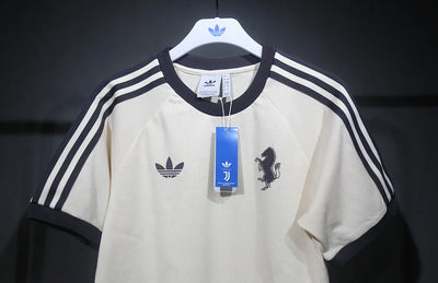 Juventus Trefoil Vintage Cotton T-Shirt
