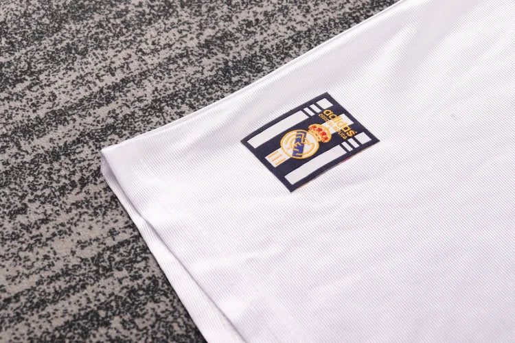 1999/00 Real Madrid Home Shirt - Kids Kit.