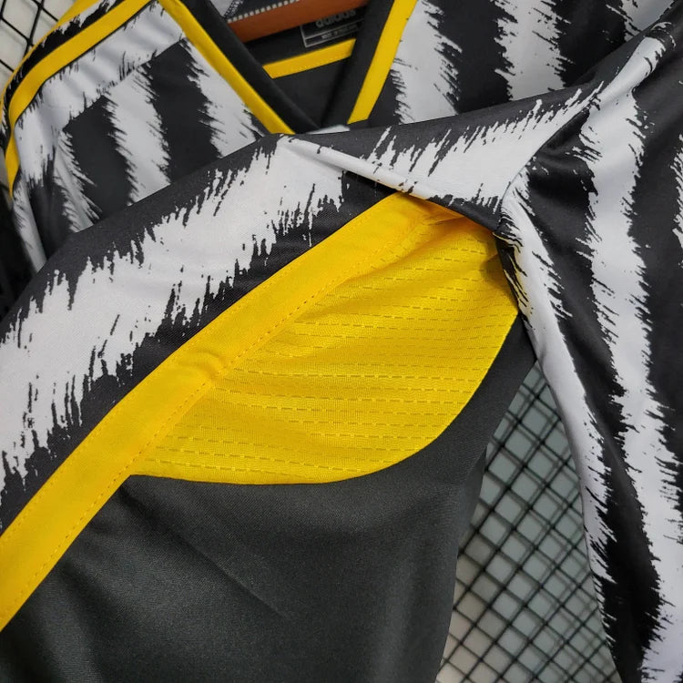 2023/2024 Long Sleeve Juventus Home