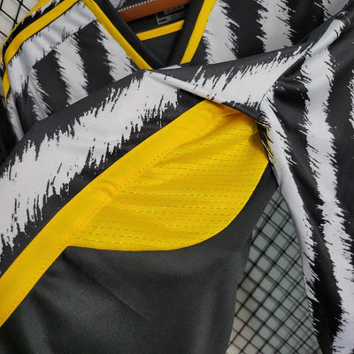 2023/2024 Long Sleeve Juventus Home