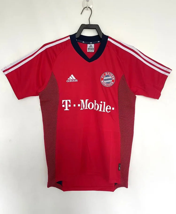 2003/04 Bayern Munich second away kit