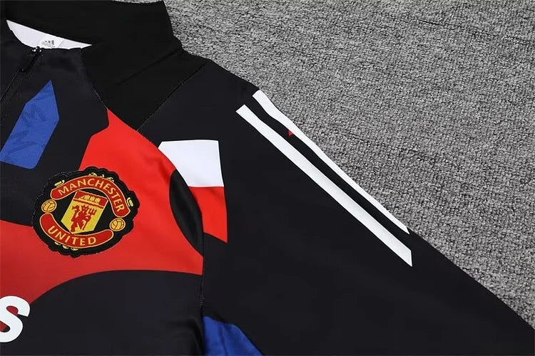 2024/25 Manchester United long sleeve training kit -