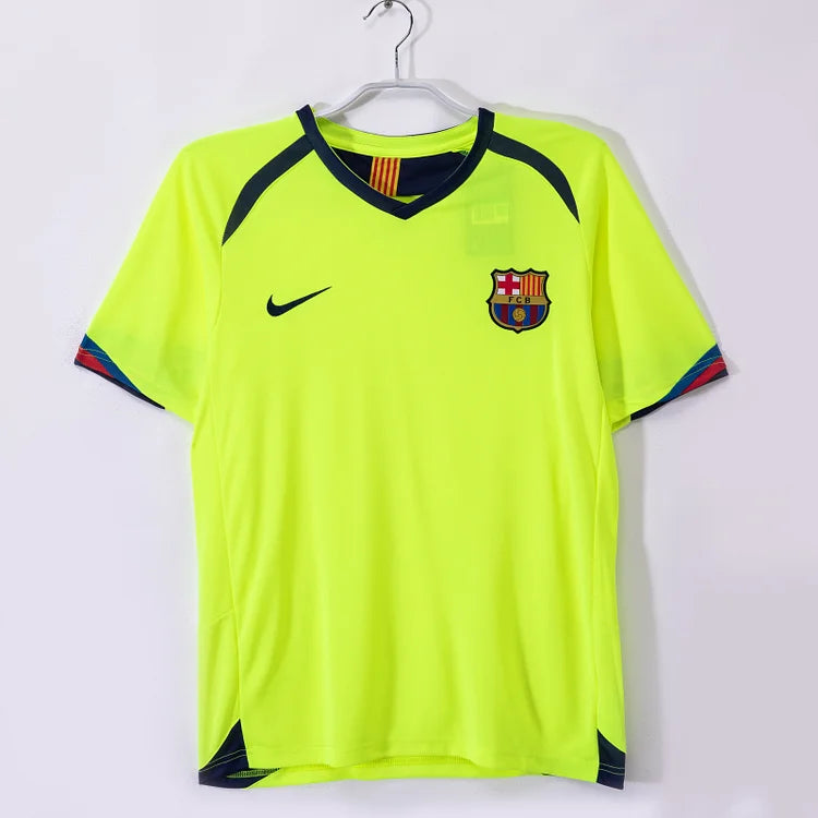 2005/06 Barcelona Away Kit