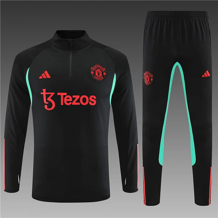 2023/24 Manchester United Half-Zip Long Sleeve Training Kit.