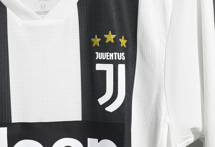 2018/19 Juventus Home Long Sleeve - Player Edition