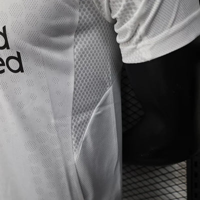 2025/2026 Liverpool Away Players Edition