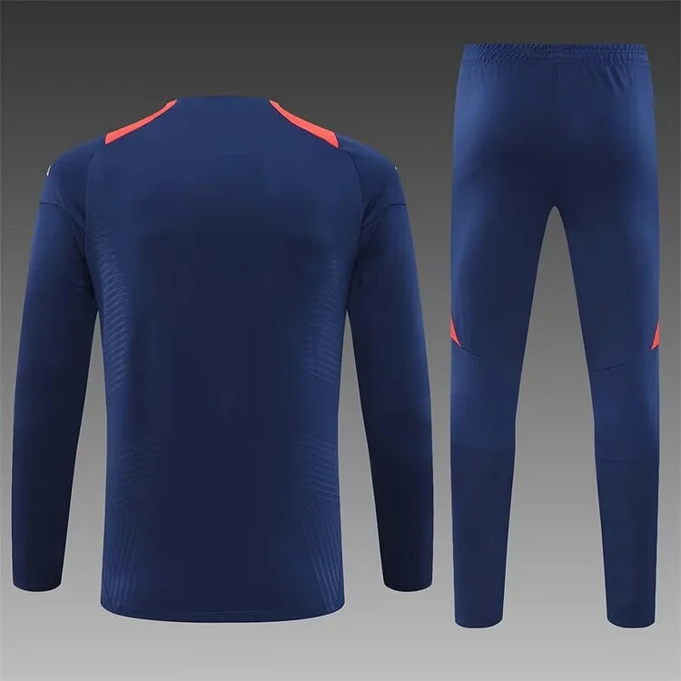 2024/25 Manchester United blue long sleeve training kit