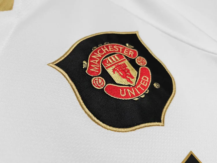2006/07 Manchester United away retro jersey