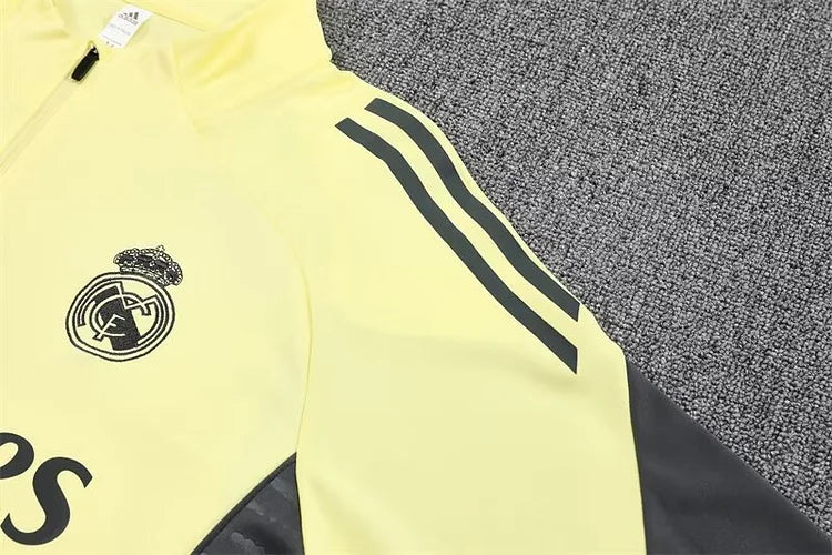 2025/2026 Real Madrid Half-Pulled Training Suit