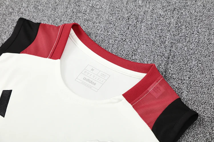 2025/2026 Manchester United Training Vest