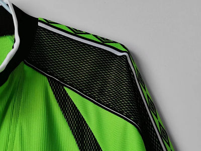 1998/99 Vintage Manchester United Goalkeeper Green Jersey
