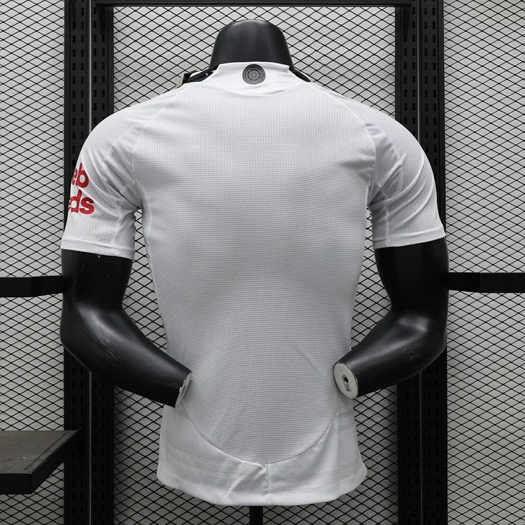 2024/25 Fulham Home Shirt - Player Edition