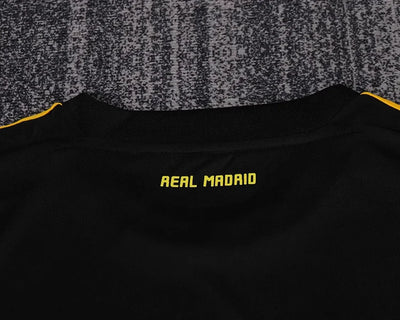 2011/12 Real Madrid Goalkeeper Black - Kids Kit