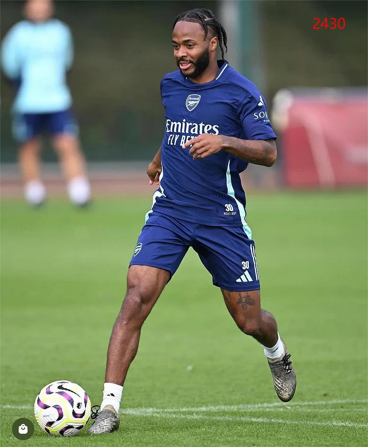 2024/25 Arsenal Training Shirt - Player Edition