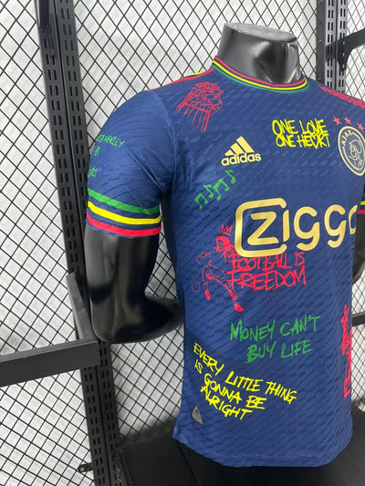 2025/26 Ajax graffiti board - players