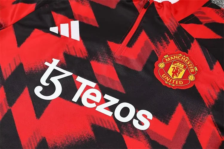 2025/2026 Manchester United Red And Black Long-Sleeved Training Suit