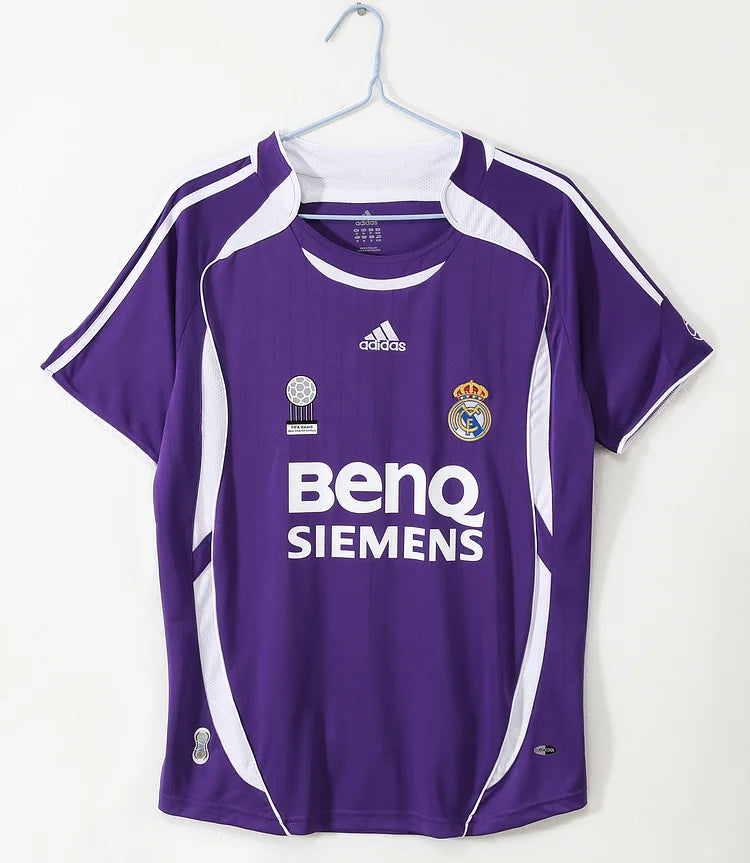 2006/07 Real Madrid Second Away Kit