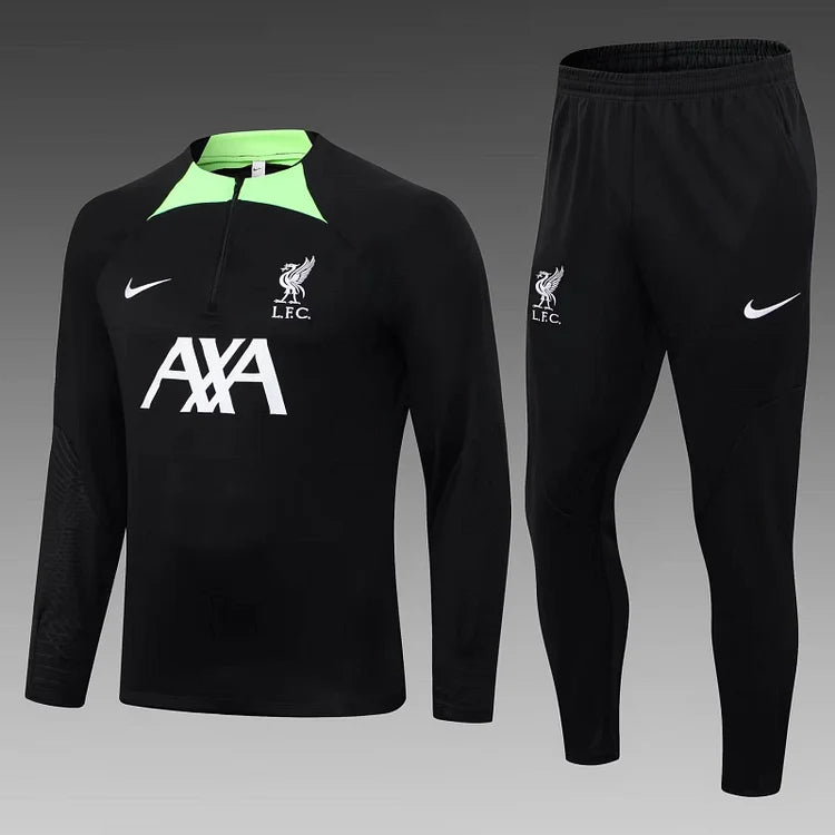 2023/24 Liverpool Half-zip training suit black