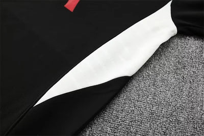 2025/2026 Liverpool Long-Sleeved Black Training Suit-