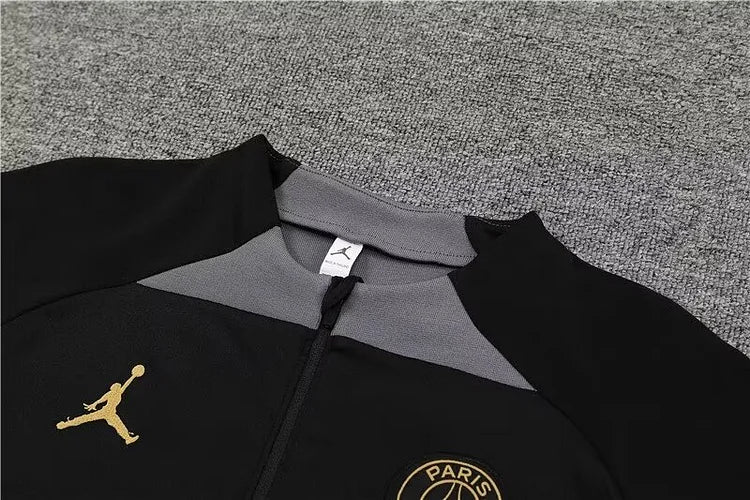 2023/24 Paris Half Pull Training Wear Black Suit