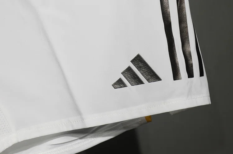 25/26 Real Madrid Home Shorts Player Edition